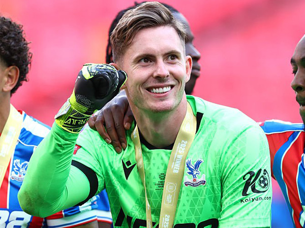 Dean Henderson Puji Performa Crystal Palace Usai Kalahkan Liverpool